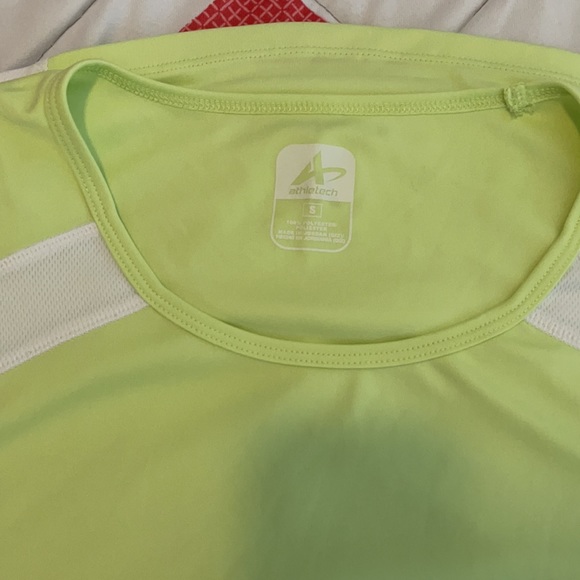 Workout Tank - Picture 2 of 4